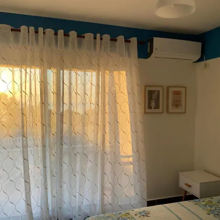 Bellavista Qerret 1 アパート *