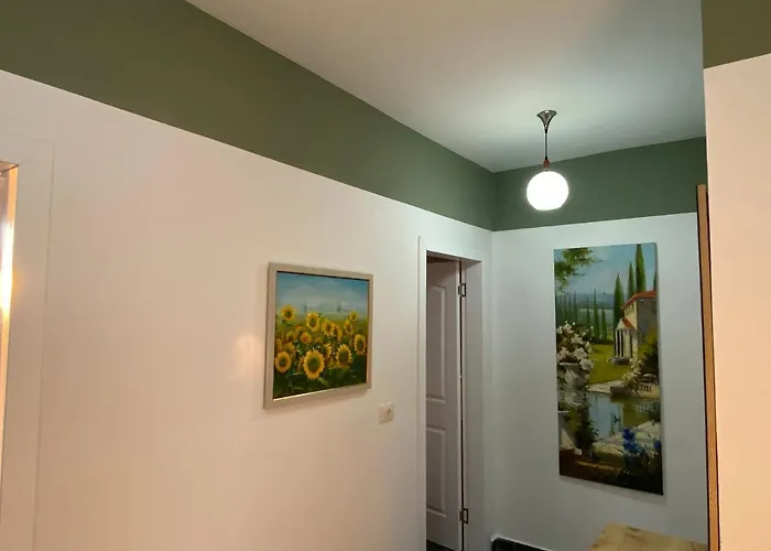 Apartment Bellavista Qerret 1 *