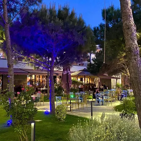 Apartament Bellavista Qerret 1 *
